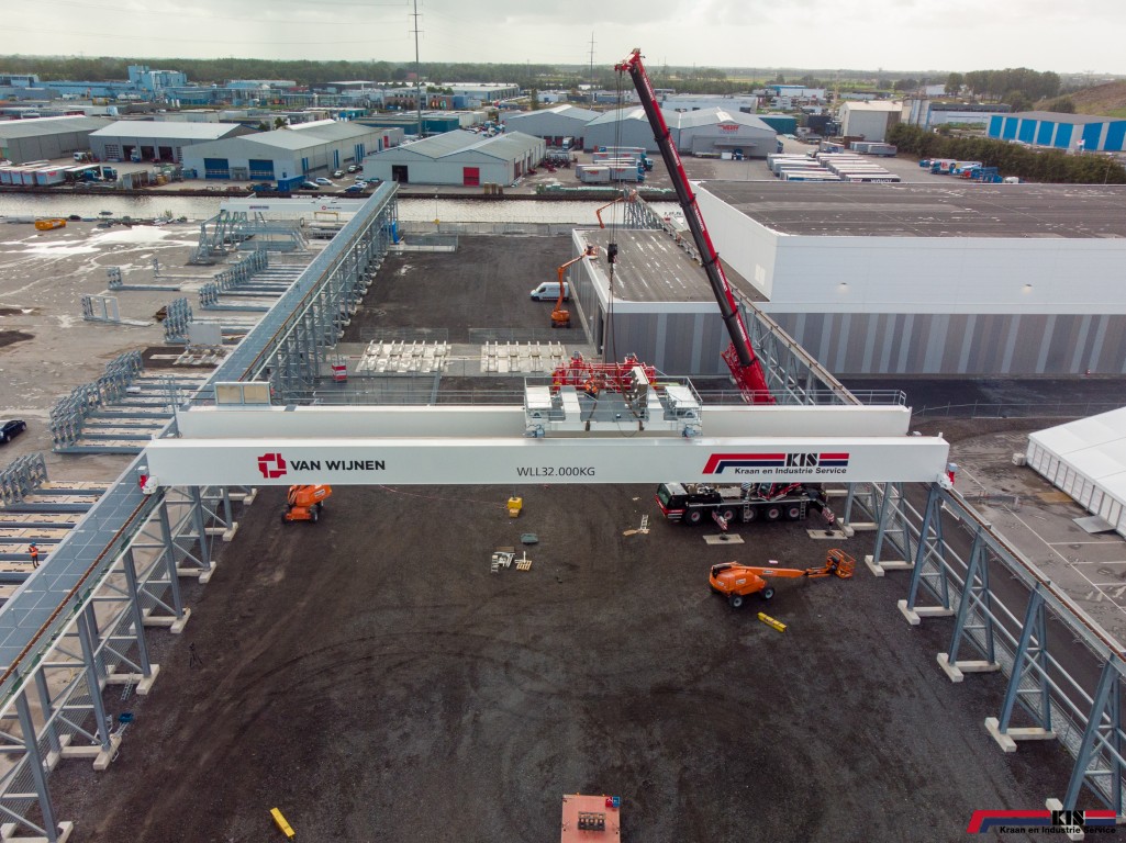 Kis Kraanbouw Van Wijnen